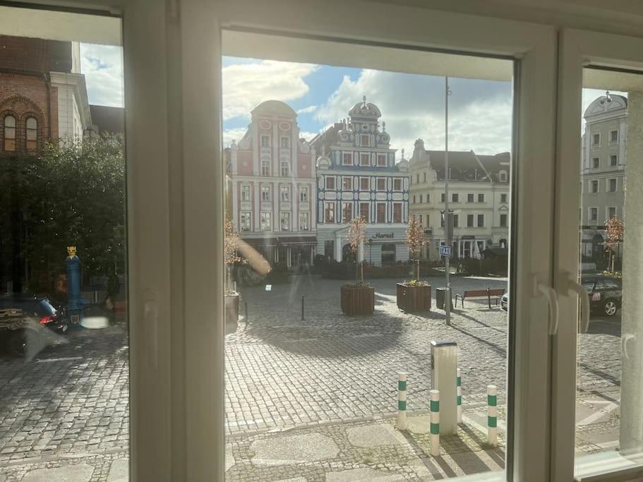 Ferienwohnung Old Town Square, Perfect Location And View . Stettin Exterior foto